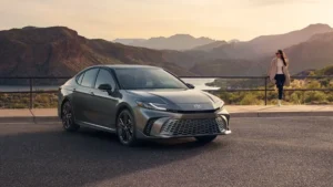 Toyota Camry 2025