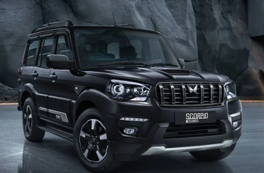 SCARPIO-black-Car-Image